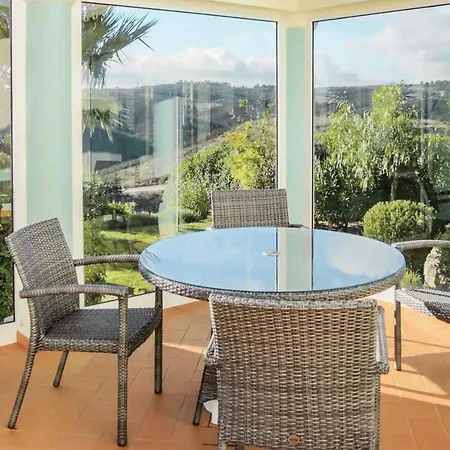 Sleeps 6 Air Con Wifi Salema
